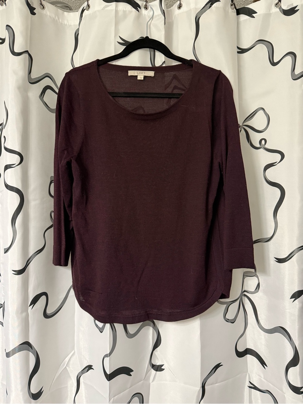 LOFT Long Sleeve Crewneck Top in Deep Plum large